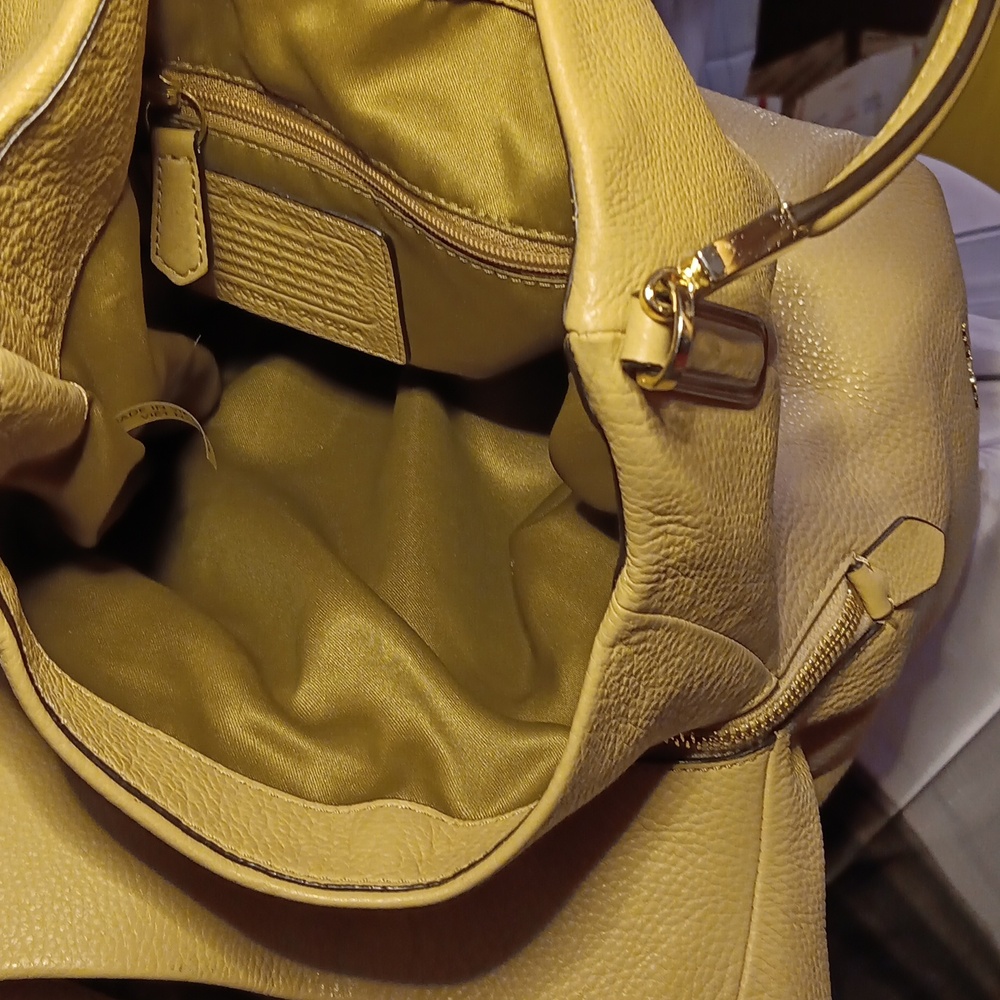 Coach Phoebe K138126224 Pebble Soft Leather Tan Bag Purse - Picture 8 of 12